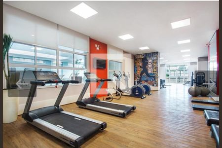 Apartamento à venda com 68m², 2 quartos e 1 vagaArea Comum - Academia