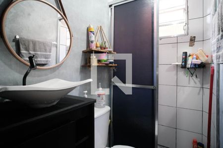 Apartamento à venda com 55m², 2 quartos e 1 vaga Apartamento à venda com 55m², 2 quartos e 1 vagaBanheiro