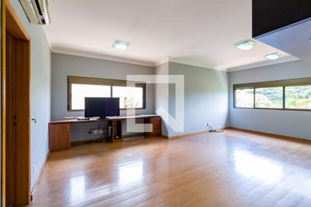 Casa à venda com 710m², 4 quartos e 8 vagas Casa à venda com 710m², 4 quartos e 8 vagasQuarto 4
