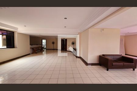 Apartamento à venda com 345m², 5 quartos e 3 vagas Apartamento à venda com 345m², 5 quartos e 3 vagasÁrea comum