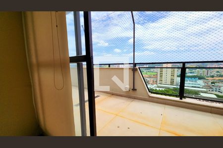 Apartamento à venda com 345m², 5 quartos e 3 vagas Apartamento à venda com 345m², 5 quartos e 3 vagasVaranda Sala 2