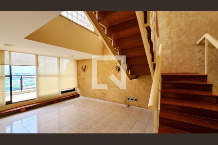 Apartamento à venda com 345m², 5 quartos e 3 vagas Apartamento à venda com 345m², 5 quartos e 3 vagasSala 2