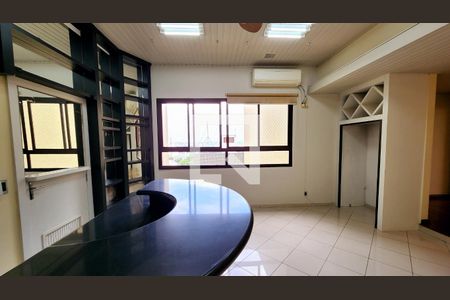 Apartamento à venda com 345m², 5 quartos e 3 vagas Apartamento à venda com 345m², 5 quartos e 3 vagasÁrea gourmet