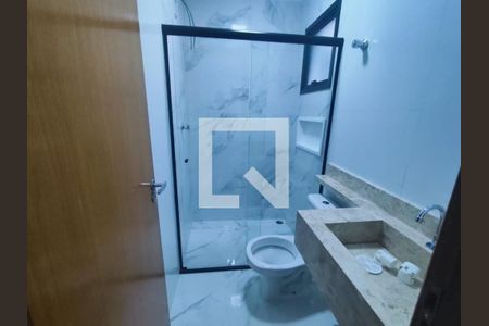 Casa à venda com 140m², 3 quartos e 4 vagas