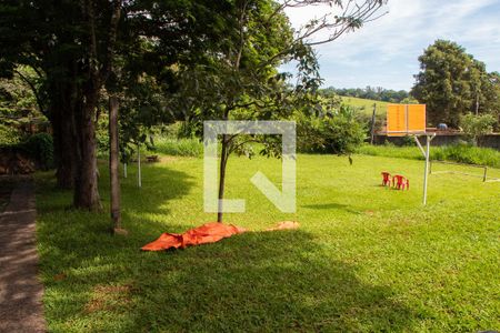 Casa à venda com 778m², 4 quartos e 5 vagas Casa à venda com 778m², 4 quartos e 5 vagasÁREA EXTERNA