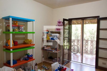 Casa à venda com 778m², 4 quartos e 5 vagas Casa à venda com 778m², 4 quartos e 5 vagasQUARTO 2