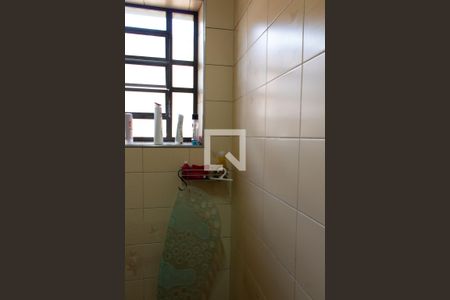 Casa à venda com 778m², 4 quartos e 5 vagas Casa à venda com 778m², 4 quartos e 5 vagasBANHEIRO SOCIAL 2