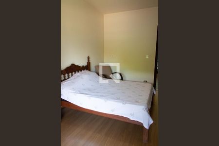 Casa à venda com 778m², 4 quartos e 5 vagas Casa à venda com 778m², 4 quartos e 5 vagasQUARTO 3