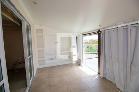 Sala de TV de apartamento à venda com 3 quartos, 256m² em Recreio dos Bandeirantes, Rio de Janeiro