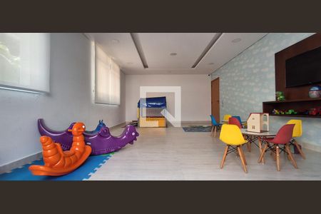 Apartamento à venda com 160m², 3 quartos e 4 vagas Apartamento à venda com 160m², 3 quartos e 4 vagasÁrea Comum