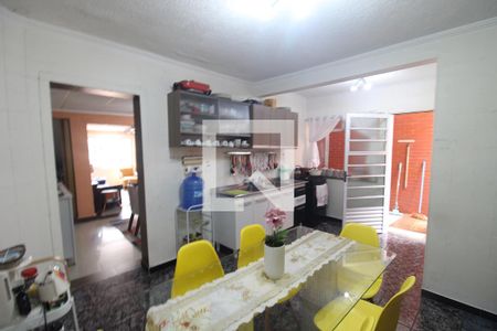 Casa à venda com 387m², 4 quartos e 1 vagaCozinha