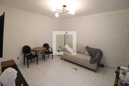 Casa à venda com 387m², 4 quartos e 1 vagaEdícula - Sala