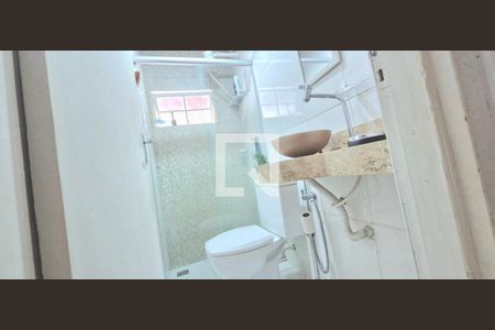 Casa de condomínio à venda com 99m², 3 quartos e 1 vagaBanheiro