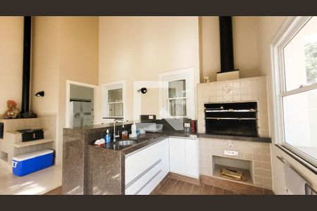 Casa de condomínio à venda com 200m², 5 quartos e 4 vagas Casa de condomínio à venda com 200m², 5 quartos e 4 vagasÁrea gourmet