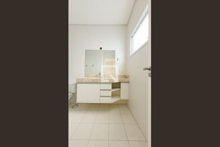 Casa de condomínio à venda com 200m², 5 quartos e 4 vagas Casa de condomínio à venda com 200m², 5 quartos e 4 vagasBanheiro da Suíte 3