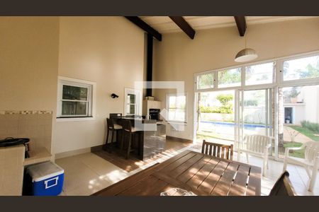 Casa de condomínio à venda com 200m², 5 quartos e 4 vagas Casa de condomínio à venda com 200m², 5 quartos e 4 vagasÁrea gourmet