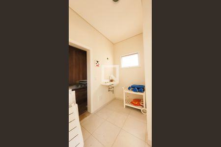 Casa de condomínio à venda com 200m², 5 quartos e 4 vagas Casa de condomínio à venda com 200m², 5 quartos e 4 vagasBanheiro da Sauna