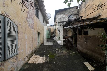 Casa à venda com 510m², 3 quartos e 3 vagasacesso para os fundos_3