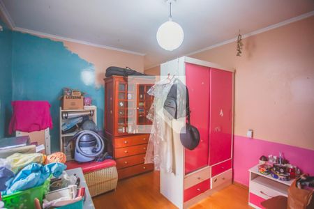 Casa à venda com 200m², 4 quartos e 4 vagas Casa à venda com 200m², 4 quartos e 4 vagasSuíte