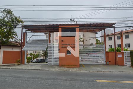 Apartamento à venda com 64m², 3 quartos e 1 vaga Apartamento à venda com 64m², 3 quartos e 1 vagaFachada