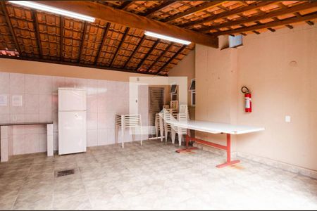 Apartamento à venda com 64m², 3 quartos e 1 vaga Apartamento à venda com 64m², 3 quartos e 1 vagaÁrea Comum