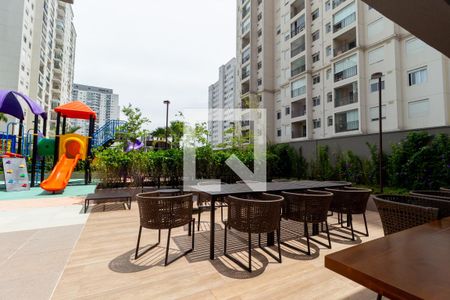 Apartamento à venda com 82m², 2 quartos e 1 vaga Apartamento à venda com 82m², 2 quartos e 1 vagaChurrasqueira