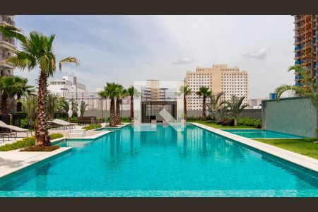 Apartamento à venda com 82m², 2 quartos e 1 vaga Apartamento à venda com 82m², 2 quartos e 1 vagaPiscina