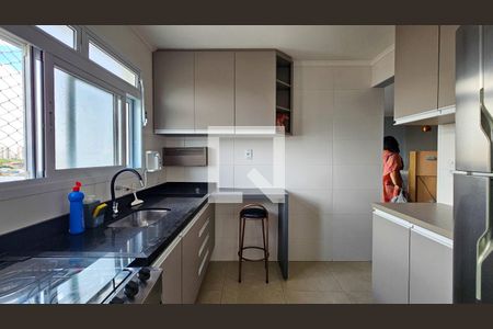 Apartamento à venda com 64m², 2 quartos e 1 vaga Apartamento à venda com 64m², 2 quartos e 1 vagaCozinha
