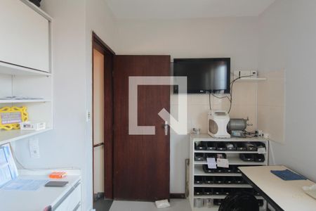 Casa à venda com 270m², 3 quartos e 5 vagasConsultório