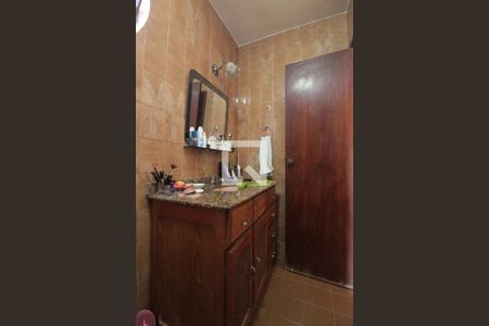 Casa à venda com 270m², 3 quartos e 5 vagasBanheiro Social 1