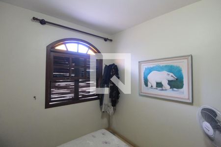 Casa à venda com 270m², 3 quartos e 5 vagasQuarto 2