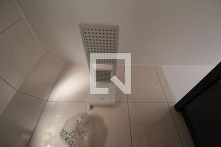 Casa à venda com 270m², 3 quartos e 5 vagasBanheiro Social 2