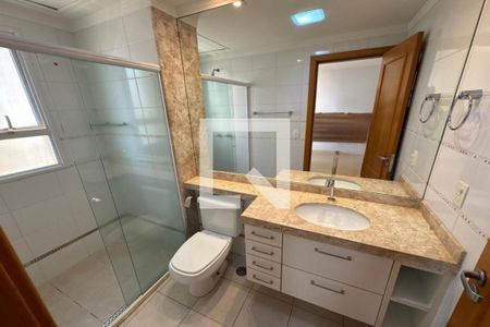 Apartamento para alugar com 138m², 3 quartos e 3 vagas Apartamento para alugar com 138m², 3 quartos e 3 vagasBanheiro da Suíte 03