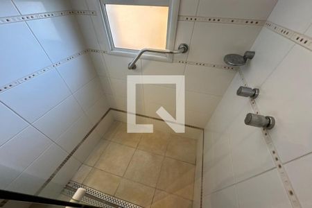 Apartamento para alugar com 138m², 3 quartos e 3 vagas Apartamento para alugar com 138m², 3 quartos e 3 vagasBanheiro da Suíte 02