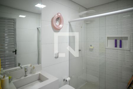 Casa à venda com 157m², 3 quartos e 2 vagas Casa à venda com 157m², 3 quartos e 2 vagasBanheiro de Serviço