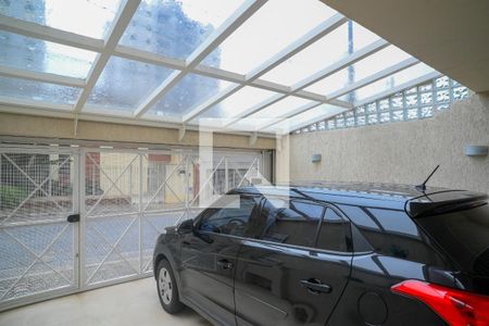 Casa à venda com 157m², 3 quartos e 2 vagas Casa à venda com 157m², 3 quartos e 2 vagasGaragem