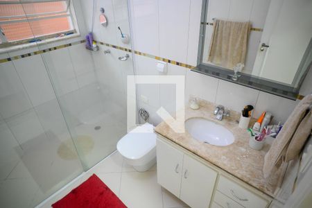 Casa à venda com 157m², 3 quartos e 2 vagas Casa à venda com 157m², 3 quartos e 2 vagasBanheiro da Suíte