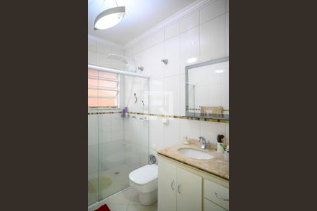 Casa à venda com 157m², 3 quartos e 2 vagas Casa à venda com 157m², 3 quartos e 2 vagasBanheiro da Suíte