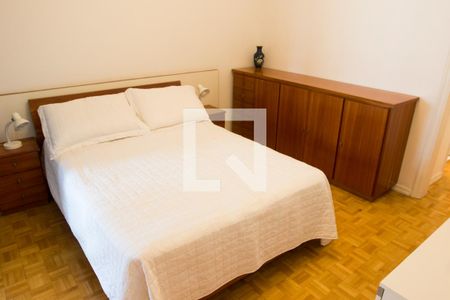Apartamento à venda com 171m², 4 quartos e 3 vagas Apartamento à venda com 171m², 4 quartos e 3 vagasQuarto 4
