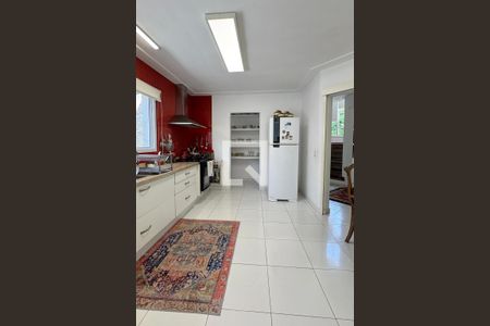 Casa de condomínio à venda com 317m², 3 quartos e 2 vagasCozinha