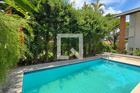 Casa de condomínio à venda com 317m², 3 quartos e 2 vagasPiscina