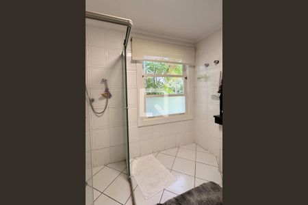 Casa de condomínio à venda com 317m², 3 quartos e 2 vagasBanheiro da Suíte 1