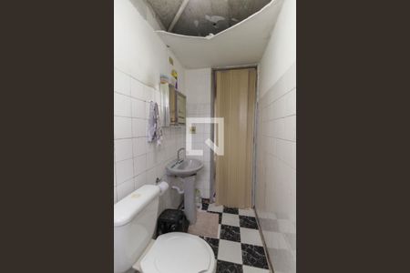 Apartamento à venda com 70m², 2 quartos e 1 vaga Apartamento à venda com 70m², 2 quartos e 1 vagaBanheiro