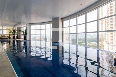 Apartamento à venda com 96m², 2 quartos e 3 vagas Apartamento à venda com 96m², 2 quartos e 3 vagasÁrea Comum