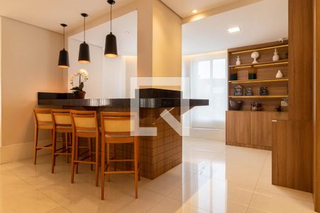 Apartamento à venda com 96m², 2 quartos e 3 vagas Apartamento à venda com 96m², 2 quartos e 3 vagasÁrea Comum