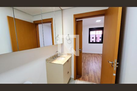 Apartamento à venda com 69m², 2 quartos e 2 vagasBanheiro da Suíte