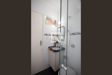 Casa à venda com 180m², 3 quartos e 4 vagas Casa à venda com 180m², 3 quartos e 4 vagasBanheiro 3