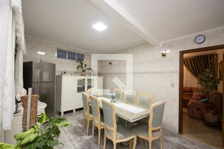 Casa à venda com 180m², 3 quartos e 4 vagas Casa à venda com 180m², 3 quartos e 4 vagasCopa