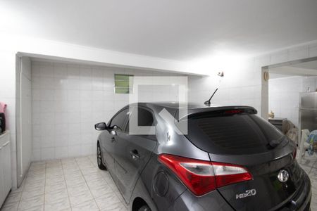 Casa à venda com 180m², 3 quartos e 4 vagas Casa à venda com 180m², 3 quartos e 4 vagasGaragem