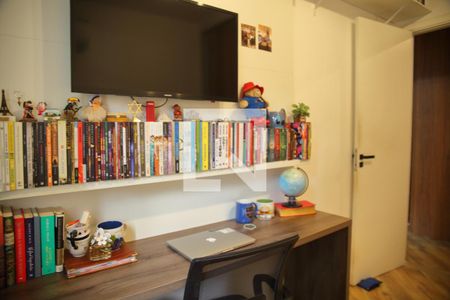 Apartamento à venda com 90m², 3 quartos e 2 vagasQuarto 2